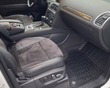 Білий Ауді Ку 7, об'ємом двигуна 2.97 л та пробігом 250 тис. км за 26800 $, фото 28 на Automoto.ua