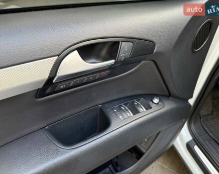 Ауди Ку 7 2014 в Киеве на Automoto.ua Белый Ауди Ку 7, объемом двигателя 3 л и пробегом 161 тыс. км за 16990 $, фото 7 на Automoto.ua