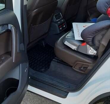 Ауди Ку 7 2014 в Запорожье на Automoto.ua Белый Ауди Ку 7, объемом двигателя 3 л и пробегом 247 тыс. км за 17500 $, фото 10 на Automoto.ua