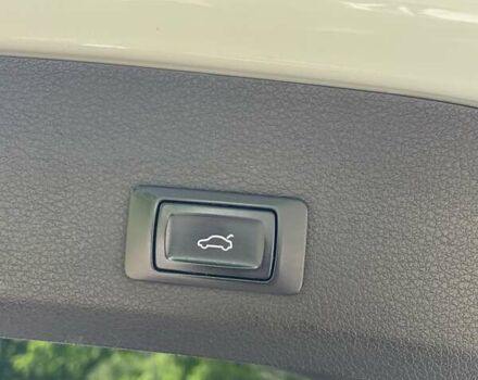 Ауді Ку 7 2014 у Одесі на Automoto.ua Білий Ауді Ку 7, об'ємом двигуна 2.97 л та пробігом 333 тис. км за 17529 $, фото 13 на Automoto.ua