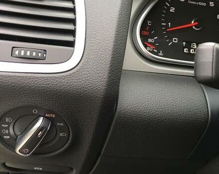 Ауди Ку 7 2014 в Киеве на Automoto.ua Белый Ауди Ку 7, объемом двигателя 3 л и пробегом 183 тыс. км за 15500 $, фото 28 на Automoto.ua