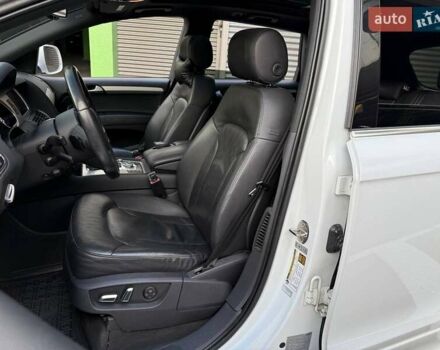 Білий Ауді Ку 7, об'ємом двигуна 3 л та пробігом 164 тис. км за 16990 $, фото 8 на Automoto.ua