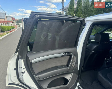 Білий Ауді Ку 7, об'ємом двигуна 2.97 л та пробігом 265 тис. км за 19800 $, фото 16 на Automoto.ua