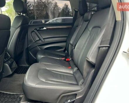 Білий Ауді Ку 7, об'ємом двигуна 3 л та пробігом 115 тис. км за 17400 $, фото 25 на Automoto.ua