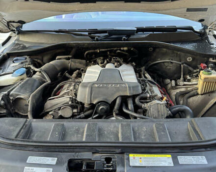 Білий Ауді Ку 7, об'ємом двигуна 3 л та пробігом 240 тис. км за 13500 $, фото 13 на Automoto.ua