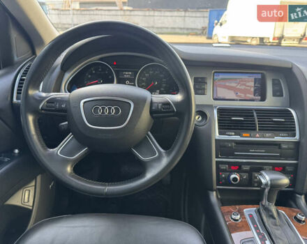 Белый Ауди Ку 7, объемом двигателя 3 л и пробегом 157 тыс. км за 15500 $, фото 31 на Automoto.ua