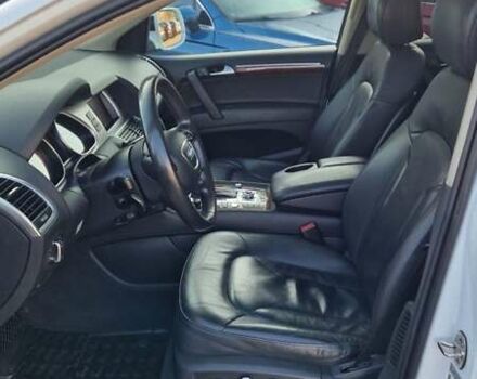 Білий Ауді Ку 7, об'ємом двигуна 2.97 л та пробігом 318 тис. км за 18000 $, фото 12 на Automoto.ua