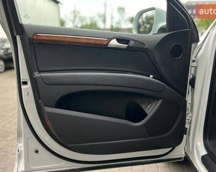 Білий Ауді Ку 7, об'ємом двигуна 3 л та пробігом 115 тис. км за 17400 $, фото 7 на Automoto.ua