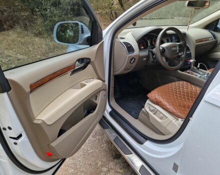 Белый Ауди Ку 7, объемом двигателя 3 л и пробегом 208 тыс. км за 18800 $, фото 7 на Automoto.ua