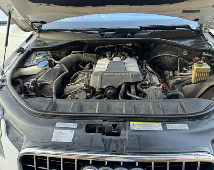 Білий Ауді Ку 7, об'ємом двигуна 3 л та пробігом 240 тис. км за 13500 $, фото 14 на Automoto.ua