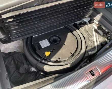 Белый Ауди Ку 7, объемом двигателя 3 л и пробегом 249 тыс. км за 20800 $, фото 19 на Automoto.ua