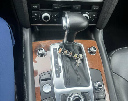 Білий Ауді Ку 7, об'ємом двигуна 3 л та пробігом 218 тис. км за 19500 $, фото 15 на Automoto.ua