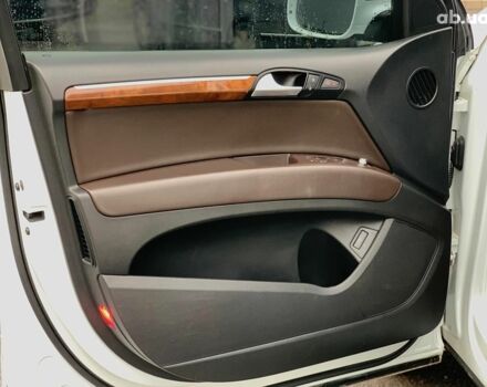 Белый Ауди Ку 7, объемом двигателя 3 л и пробегом 205 тыс. км за 15890 $, фото 25 на Automoto.ua