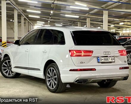 Белый Ауди Ку 7, объемом двигателя 3 л и пробегом 204 тыс. км за 28500 $, фото 5 на Automoto.ua