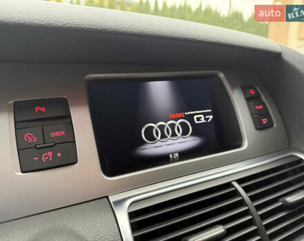 Белый Ауди Ку 7, объемом двигателя 3 л и пробегом 256 тыс. км за 21300 $, фото 50 на Automoto.ua