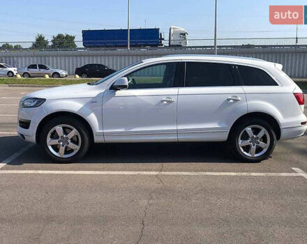 Белый Ауди Ку 7, объемом двигателя 3 л и пробегом 148 тыс. км за 18000 $, фото 4 на Automoto.ua