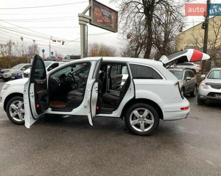 Білий Ауді Ку 7, об'ємом двигуна 3 л та пробігом 205 тис. км за 15890 $, фото 16 на Automoto.ua