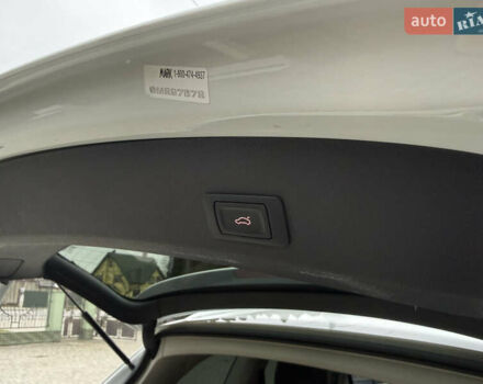 Белый Ауди Ку 7, объемом двигателя 3 л и пробегом 256 тыс. км за 21300 $, фото 48 на Automoto.ua