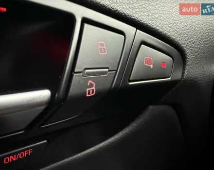 Белый Ауди Ку 7, объемом двигателя 3 л и пробегом 256 тыс. км за 21300 $, фото 54 на Automoto.ua