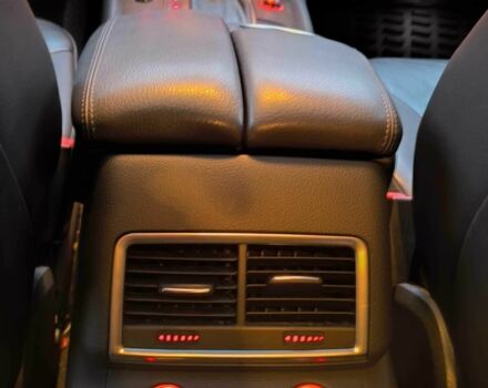 Білий Ауді Ку 7, об'ємом двигуна 3 л та пробігом 167 тис. км за 20900 $, фото 14 на Automoto.ua