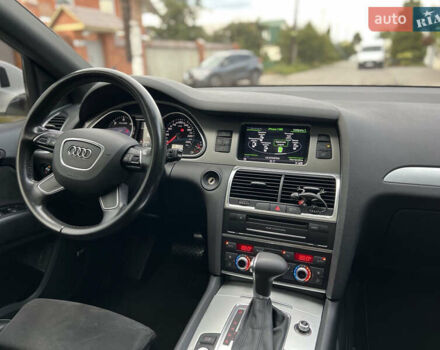 Білий Ауді Ку 7, об'ємом двигуна 2.97 л та пробігом 240 тис. км за 27000 $, фото 26 на Automoto.ua