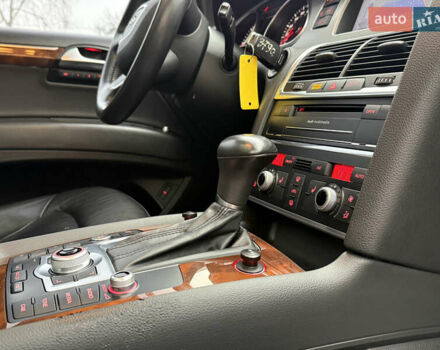 Белый Ауди Ку 7, объемом двигателя 3 л и пробегом 256 тыс. км за 21300 $, фото 40 на Automoto.ua