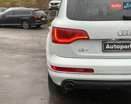 Білий Ауді Ку 7, об'ємом двигуна 3 л та пробігом 205 тис. км за 15890 $, фото 13 на Automoto.ua