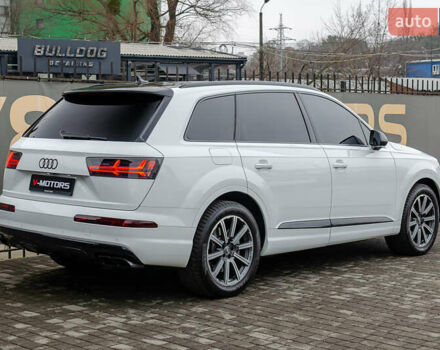 Белый Ауди Ку 7, объемом двигателя 3 л и пробегом 167 тыс. км за 24999 $, фото 7 на Automoto.ua