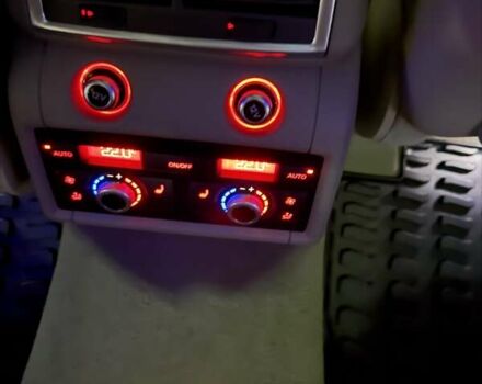 Білий Ауді Ку 7, об'ємом двигуна 3 л та пробігом 166 тис. км за 18888 $, фото 9 на Automoto.ua