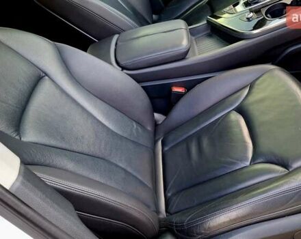 Білий Ауді Ку 7, об'ємом двигуна 3 л та пробігом 159 тис. км за 26500 $, фото 22 на Automoto.ua