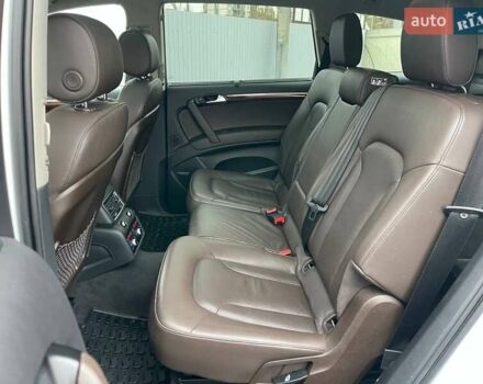 Білий Ауді Ку 7, об'ємом двигуна 3 л та пробігом 218 тис. км за 17990 $, фото 9 на Automoto.ua