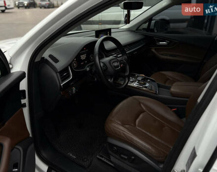 Белый Ауди Ку 7, объемом двигателя 2.97 л и пробегом 252 тыс. км за 27500 $, фото 7 на Automoto.ua