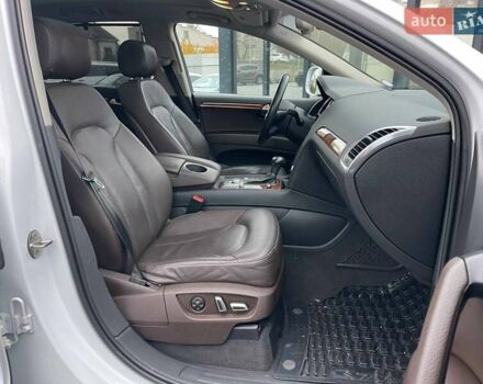 Білий Ауді Ку 7, об'ємом двигуна 3 л та пробігом 218 тис. км за 17990 $, фото 11 на Automoto.ua