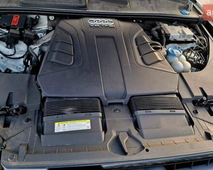 Білий Ауді Ку 7, об'ємом двигуна 3 л та пробігом 159 тис. км за 26500 $, фото 35 на Automoto.ua