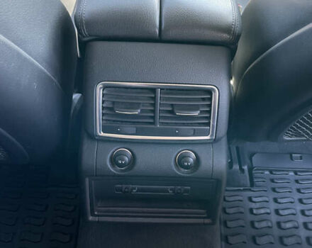 Белый Ауди Ку 7, объемом двигателя 3 л и пробегом 223 тыс. км за 18500 $, фото 15 на Automoto.ua