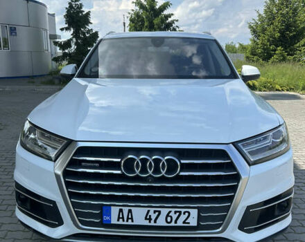 Белый Ауди Ку 7, объемом двигателя 3 л и пробегом 195 тыс. км за 31500 $, фото 1 на Automoto.ua