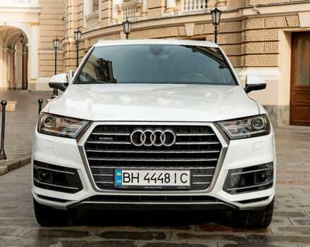 Белый Ауди Ку 7, объемом двигателя 3 л и пробегом 198 тыс. км за 23000 $, фото 5 на Automoto.ua