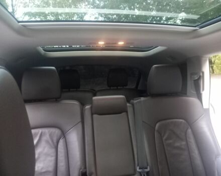 Белый Ауди Ку 7, объемом двигателя 3 л и пробегом 186 тыс. км за 18888 $, фото 16 на Automoto.ua