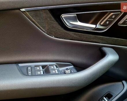 Білий Ауді Ку 7, об'ємом двигуна 3 л та пробігом 159 тис. км за 26500 $, фото 31 на Automoto.ua