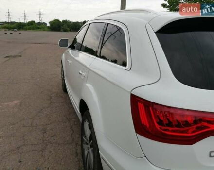 Ауди Ку 7 2015 в Полтаве на Automoto.ua Белый Ауди Ку 7, объемом двигателя 3 л и пробегом 118 тыс. км за 20500 $, фото 3 на Automoto.ua