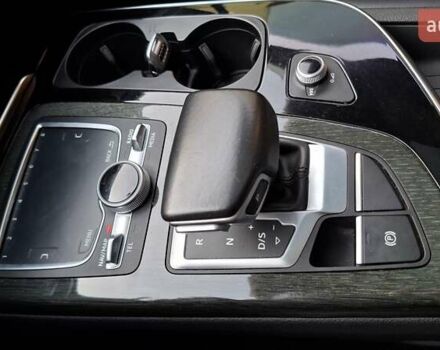 Білий Ауді Ку 7, об'ємом двигуна 3 л та пробігом 159 тис. км за 26500 $, фото 27 на Automoto.ua