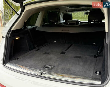 Белый Ауди Ку 7, объемом двигателя 3 л и пробегом 256 тыс. км за 21300 $, фото 44 на Automoto.ua