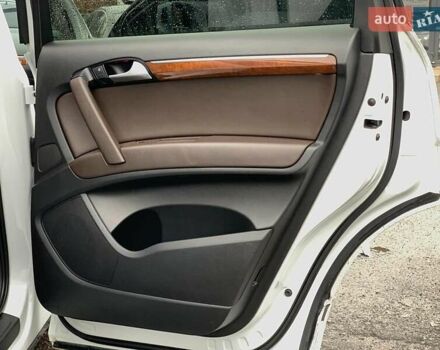 Білий Ауді Ку 7, об'ємом двигуна 3 л та пробігом 205 тис. км за 15890 $, фото 20 на Automoto.ua