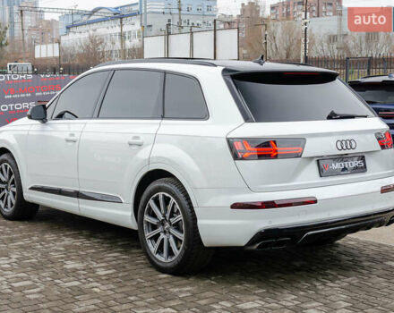 Белый Ауди Ку 7, объемом двигателя 3 л и пробегом 167 тыс. км за 24999 $, фото 8 на Automoto.ua