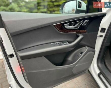 Белый Ауди Ку 7, объемом двигателя 3 л и пробегом 198 тыс. км за 23000 $, фото 17 на Automoto.ua