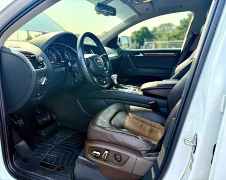 Білий Ауді Ку 7, об'ємом двигуна 3 л та пробігом 88 тис. км за 12950 $, фото 13 на Automoto.ua