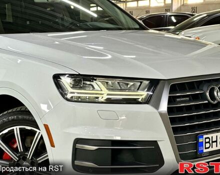 Белый Ауди Ку 7, объемом двигателя 3 л и пробегом 204 тыс. км за 28500 $, фото 6 на Automoto.ua