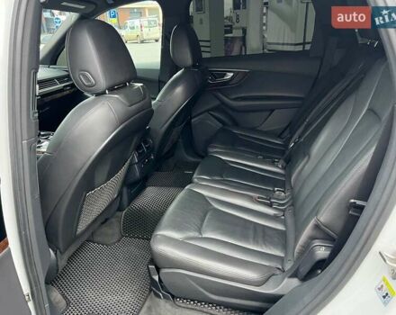 Белый Ауди Ку 7, объемом двигателя 3 л и пробегом 198 тыс. км за 23000 $, фото 23 на Automoto.ua