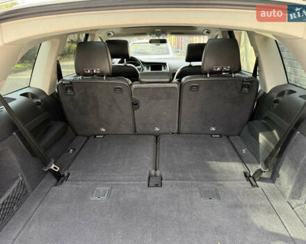 Белый Ауди Ку 7, объемом двигателя 3 л и пробегом 303 тыс. км за 14900 $, фото 16 на Automoto.ua