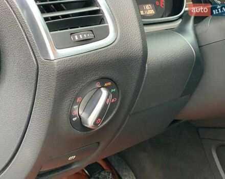 Білий Ауді Ку 7, об'ємом двигуна 3 л та пробігом 205 тис. км за 15890 $, фото 29 на Automoto.ua